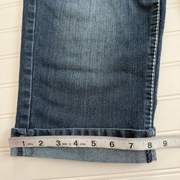 Earl Jean Women’s Size 12 Embellished Rhinestones Pocket Capri Denim Pants - Picture 10 of 12